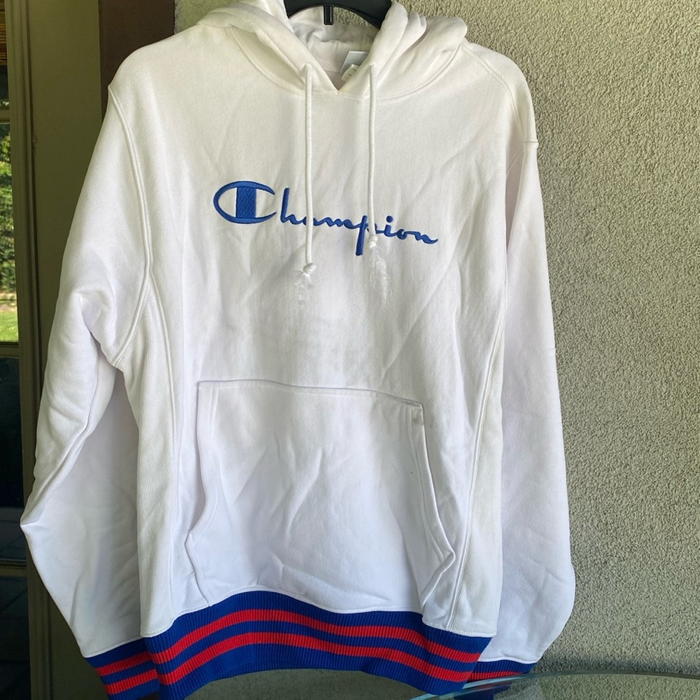 Men’s Champion hoodie